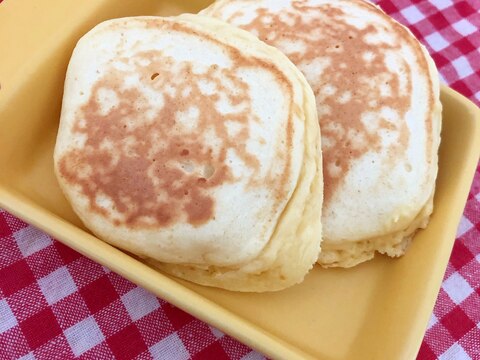 ヨーグルトでふっくら！ホットケーキ★